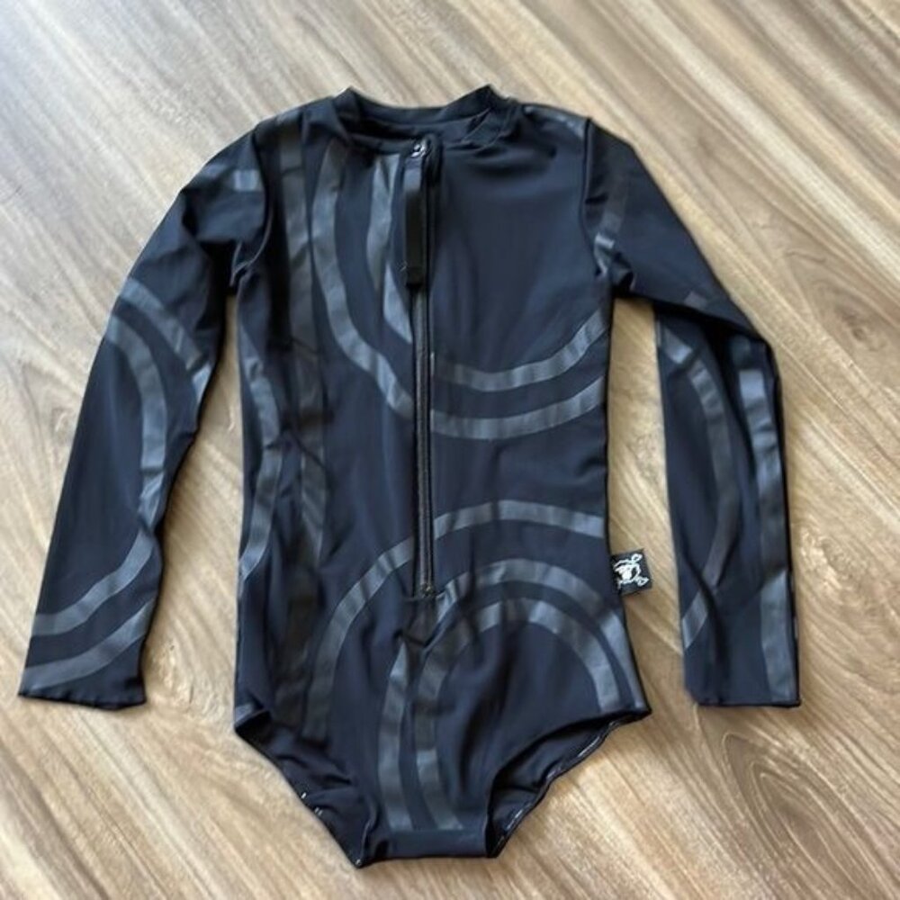 nununu CIRCLE LONG SLEEVED SWIMSUIT